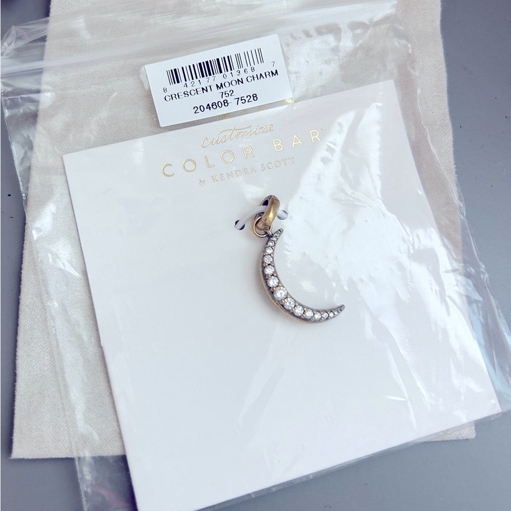 Kendra Scott - Small Crescent Moon Charm in Vintage Gold - NEW